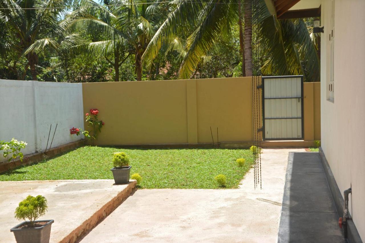 Oneli Residence Negombo Exterior photo